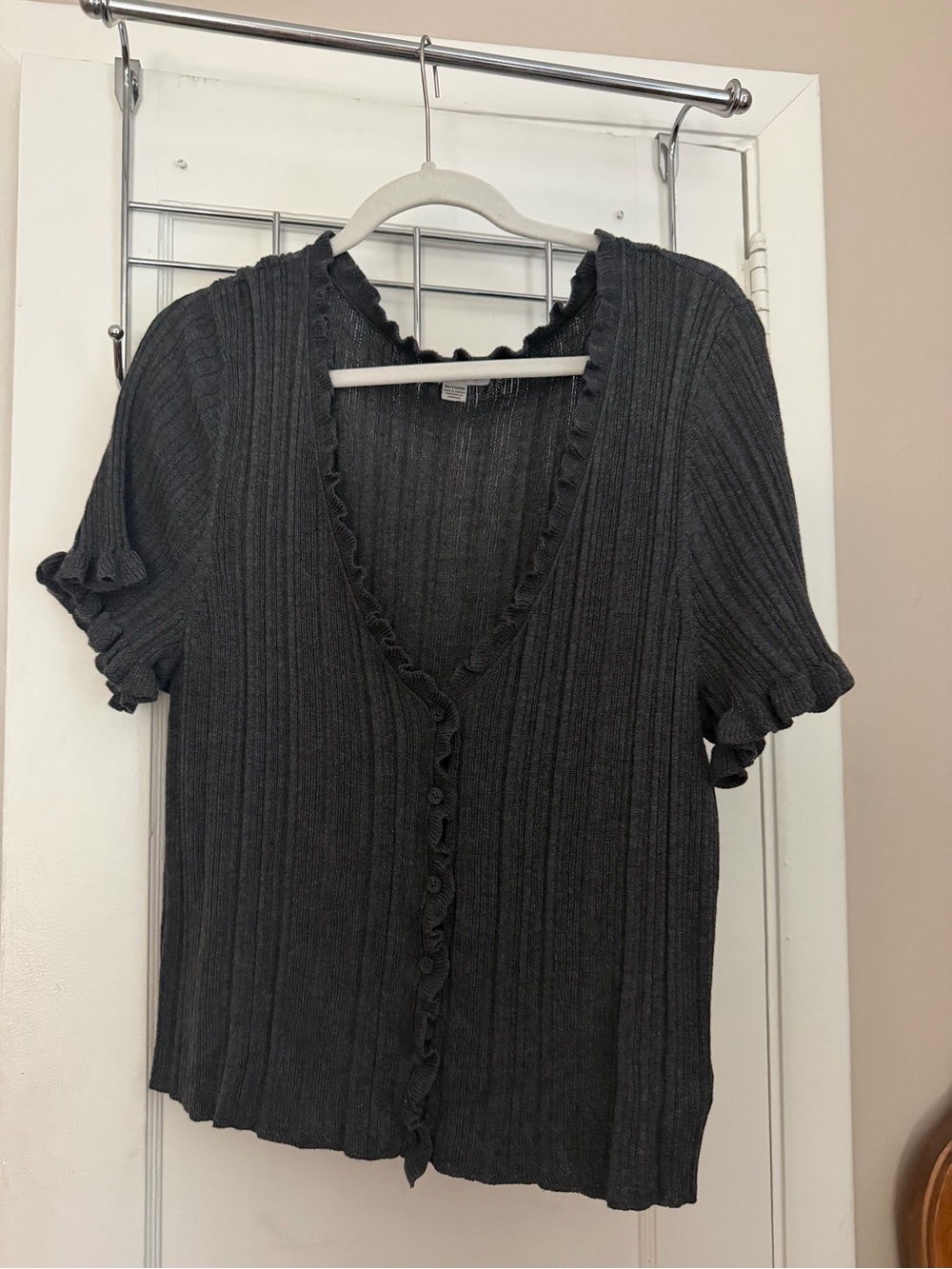 American Eagle Charcoal Ribbed Short-Sleeve Cardigan